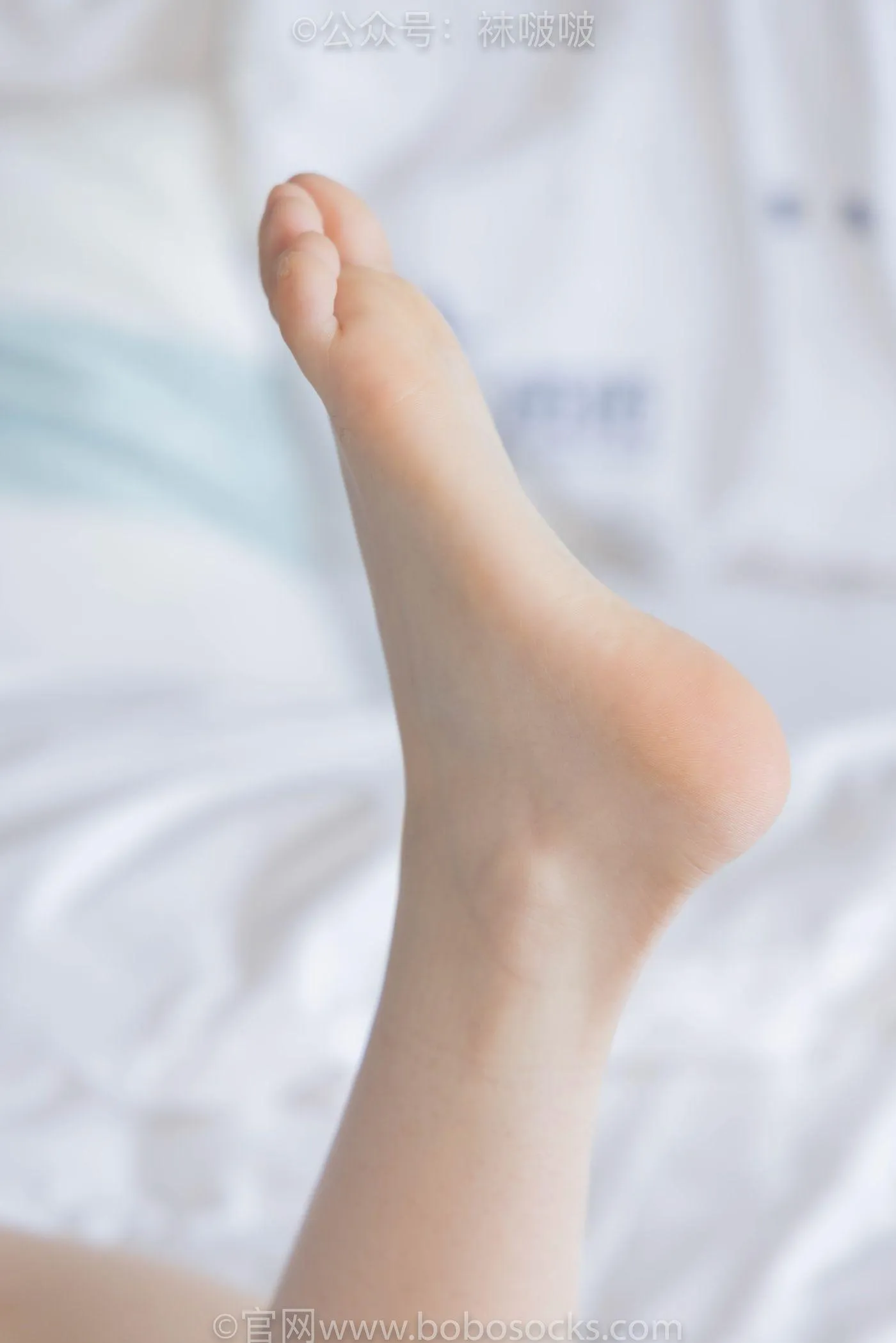 [BoBoSocks袜啵啵]NO.084 苏苏-运动鞋、日常所穿白棉袜、裸足 [140P]插图8